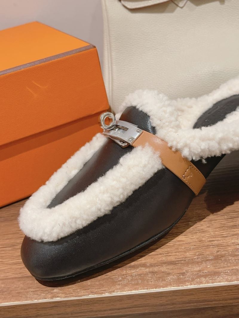 Hermes Slippers